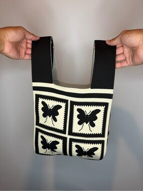 Black & Cream Butterfly Knit Tote Bag - Unbranded